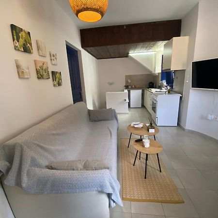 Oros Eros Apartment Hydra  Cameră foto