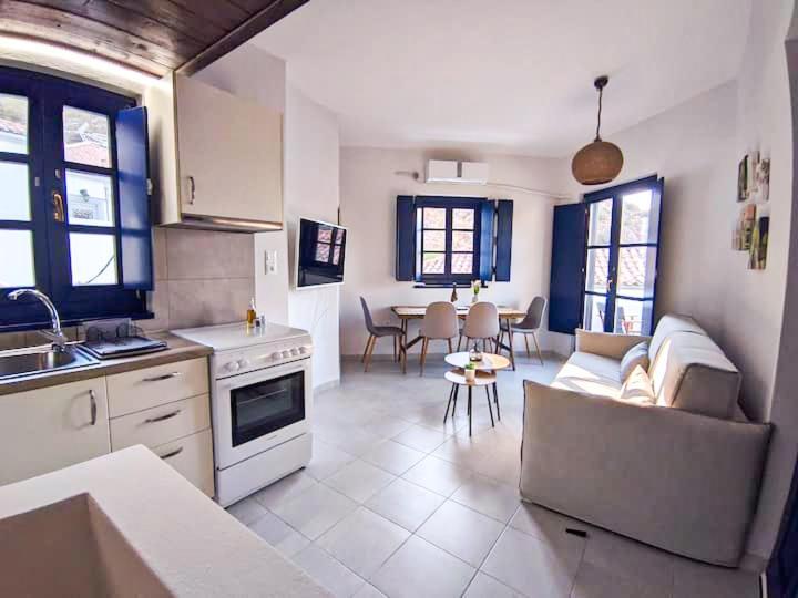 Oros Eros Apartment Hydra  Exterior foto